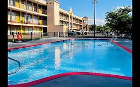 Ashland Studio Inn Richmond North Near Kings Dominion -Listing Partner